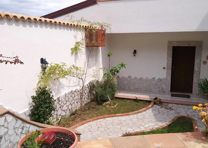 Villa à 2 Chambres à Coucher